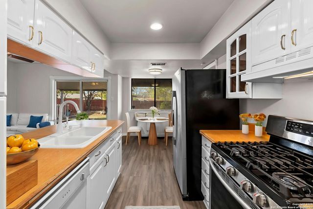 8211 Quail Creek, San Antonio, TX 78218