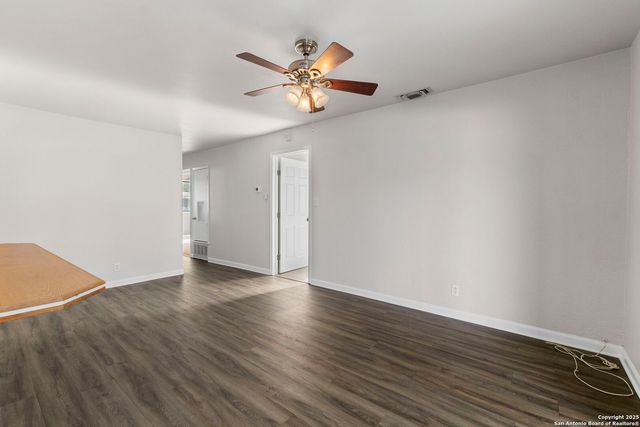 8211 Quail Creek, San Antonio, TX 78218