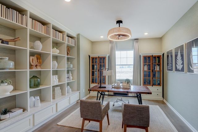 548 Endicott Road, South Elgin, IL 60177