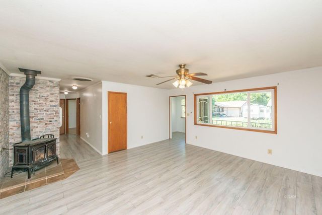 395 Masonic Lane, Weaverville, CA 96093