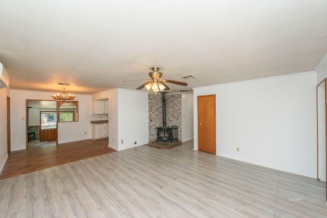 395 Masonic Lane, Weaverville, CA 96093