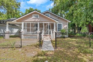 831 BROXTON Street, Jacksonville, FL 32208