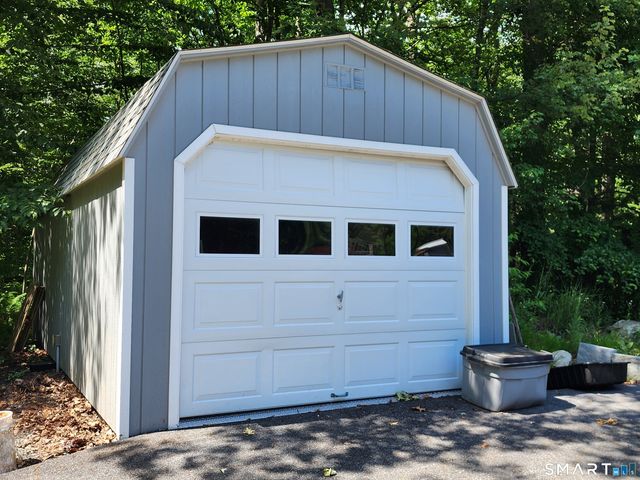 45 Nepaug Road, Burlington, CT 06013