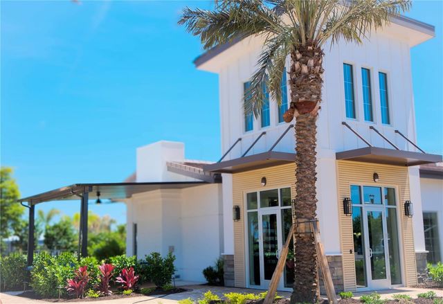 18107 TAVERNSIDE TRAIL, Lakewood Ranch, FL 34211