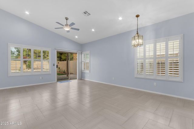 1712 E SARATOGA Street, Gilbert, AZ 85296