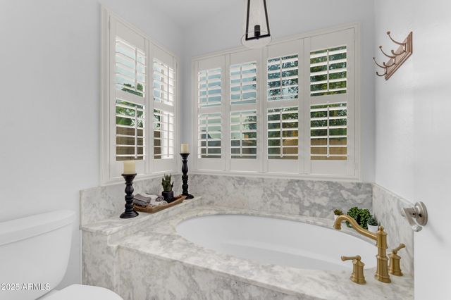 1712 E SARATOGA Street, Gilbert, AZ 85296