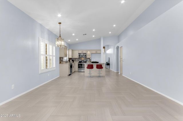 1712 E SARATOGA Street, Gilbert, AZ 85296