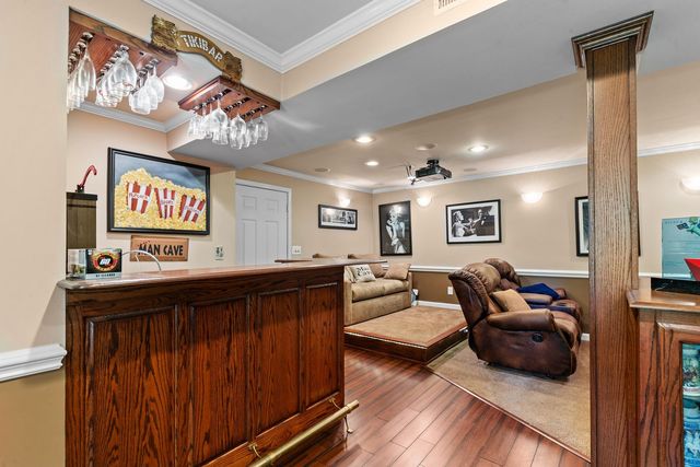 604 Crestland Dr, Columbia, TN 38401