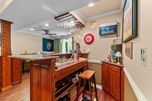 604 Crestland Dr, Columbia, TN 38401