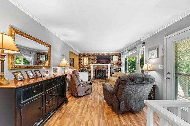 604 Crestland Dr, Columbia, TN 38401