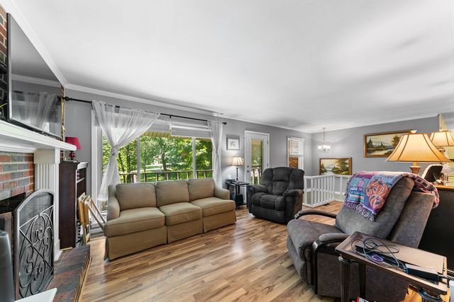 604 Crestland Dr, Columbia, TN 38401