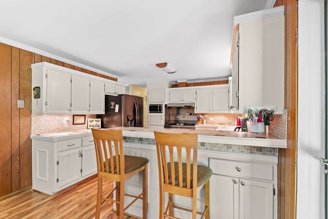 604 Crestland Dr, Columbia, TN 38401