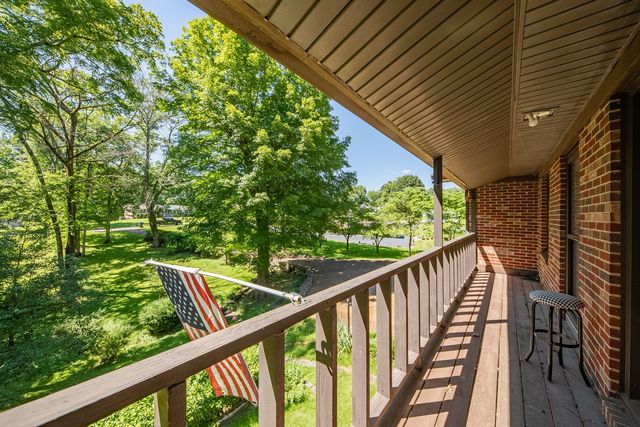 604 Crestland Dr, Columbia, TN 38401