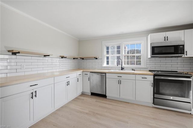 6404 Whaleyville BLVD, Suffolk, VA 23438