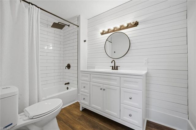 6404 Whaleyville BLVD, Suffolk, VA 23438