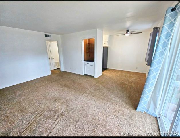 4670 E 68th Street 174, Tulsa, OK 74136