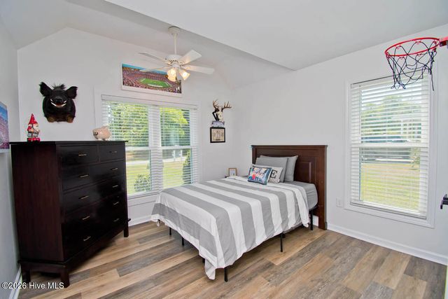 112 Magens Way, Cedar Point, NC 28584