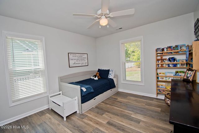 112 Magens Way, Cedar Point, NC 28584