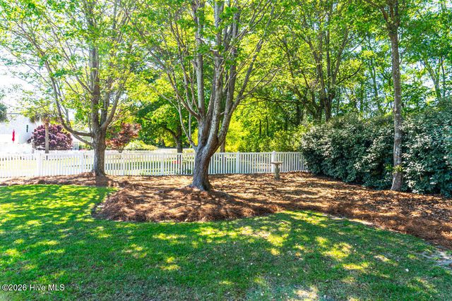 112 Magens Way, Cedar Point, NC 28584