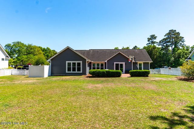 112 Magens Way, Cedar Point, NC 28584