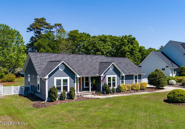 112 Magens Way, Cedar Point, NC 28584