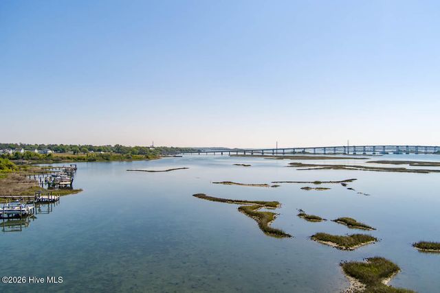 112 Magens Way, Cedar Point, NC 28584