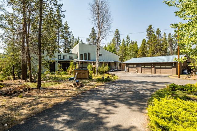 52511 Antler Lane, La Pine, OR 97739
