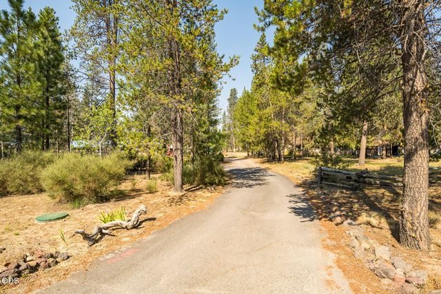 52511 Antler Lane, La Pine, OR 97739