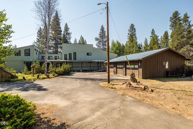 52511 Antler Lane, La Pine, OR 97739