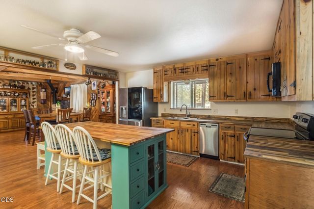 52511 Antler Lane, La Pine, OR 97739