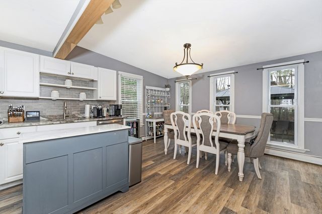 260 Shag Bark Rd, Taunton, MA 02780