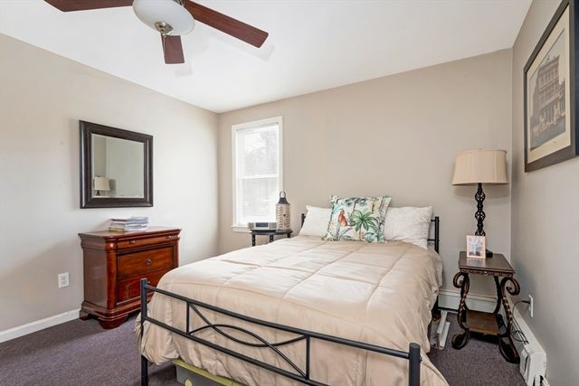 260 Shag Bark Rd, Taunton, MA 02780
