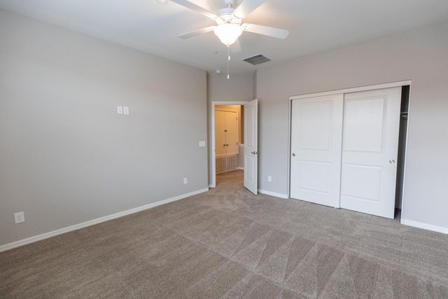 2950 N 38th Street 13, Phoenix, AZ 85018