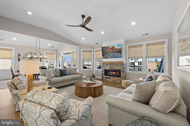 316 LIBERTY AVE, Beach Haven, NJ 08008