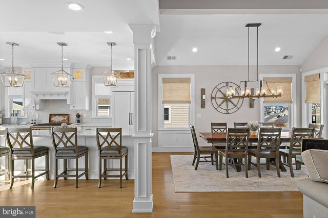 316 LIBERTY AVE, Beach Haven, NJ 08008