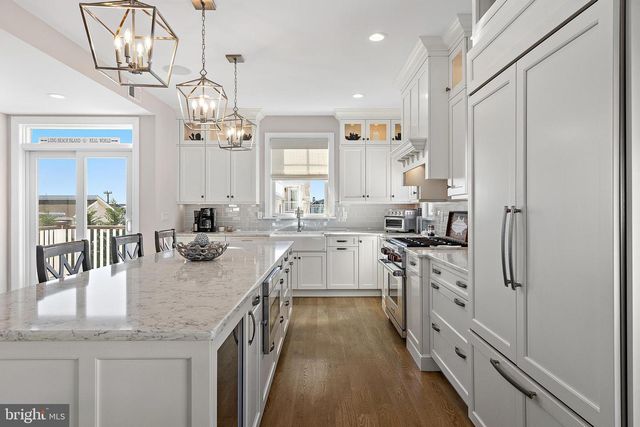 316 LIBERTY AVE, Beach Haven, NJ 08008