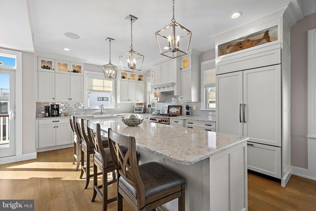 316 LIBERTY AVE, Beach Haven, NJ 08008