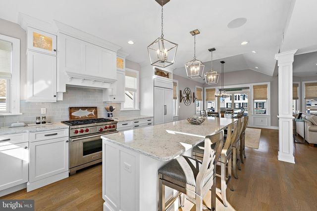 316 LIBERTY AVE, Beach Haven, NJ 08008