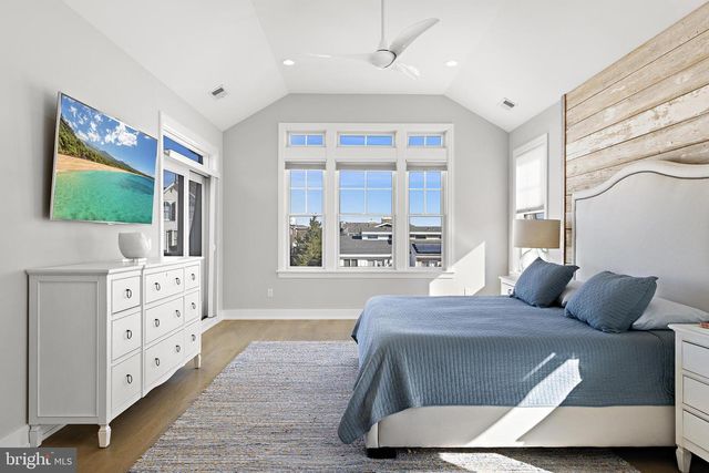 316 LIBERTY AVE, Beach Haven, NJ 08008