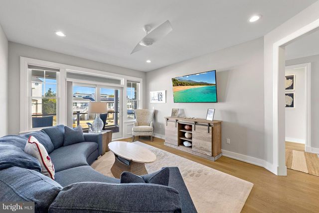 316 LIBERTY AVE, Beach Haven, NJ 08008