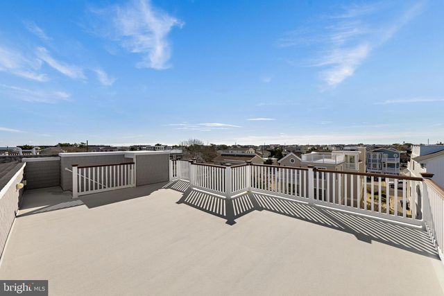 316 LIBERTY AVE, Beach Haven, NJ 08008