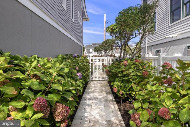 316 LIBERTY AVE, Beach Haven, NJ 08008