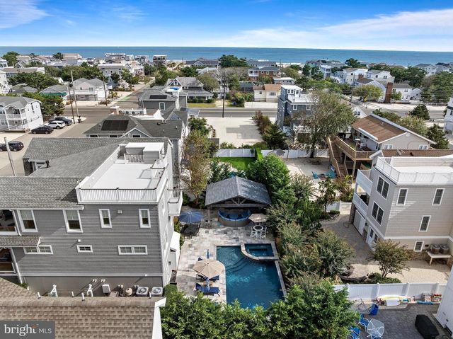 316 LIBERTY AVE, Beach Haven, NJ 08008