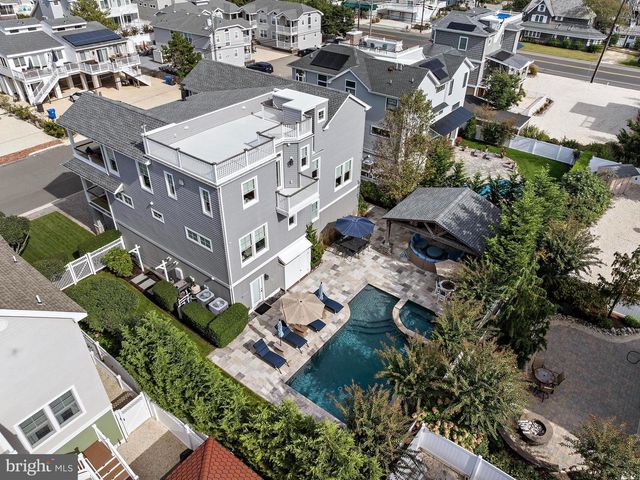 316 LIBERTY AVE, Beach Haven, NJ 08008