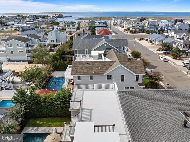 316 LIBERTY AVE, Beach Haven, NJ 08008