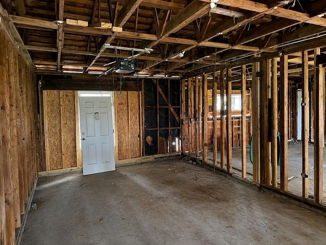5822 Lyndhurst Drive, Houston, TX 77033