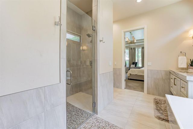 1325 Gateway Bridge Road, Edmond, OK 73034