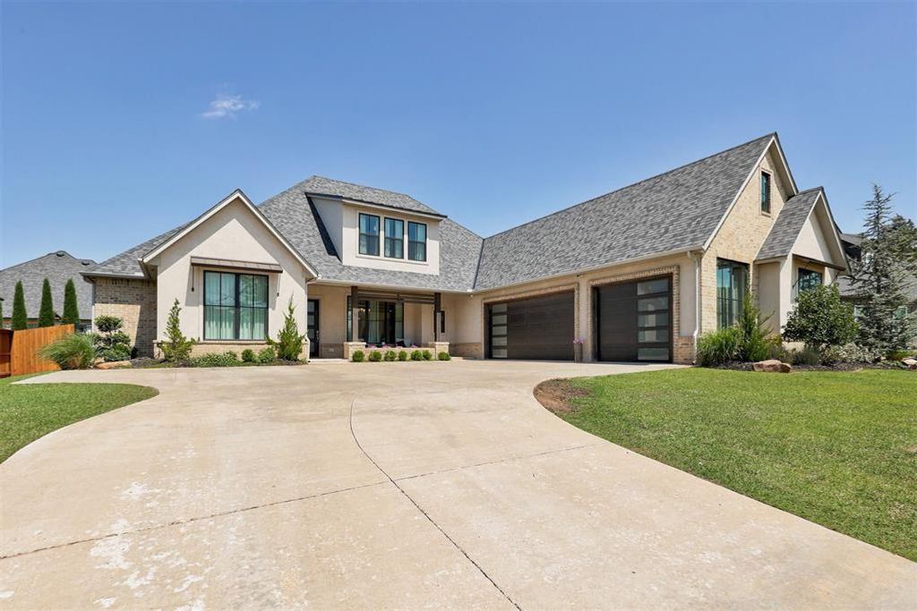 1325 Gateway Bridge Road, Edmond, OK 73034