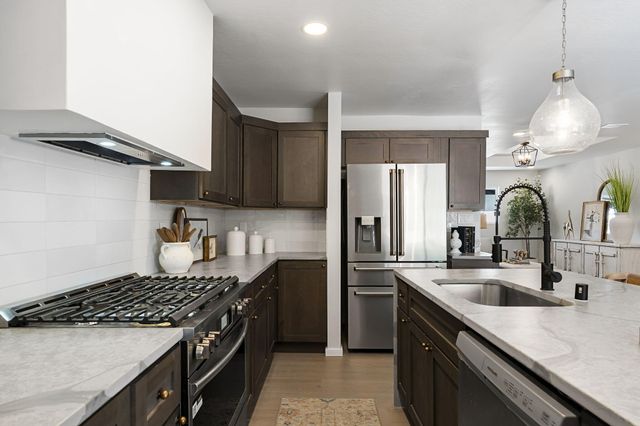 1119 Patricia Circle NW, Corrales, NM 87048