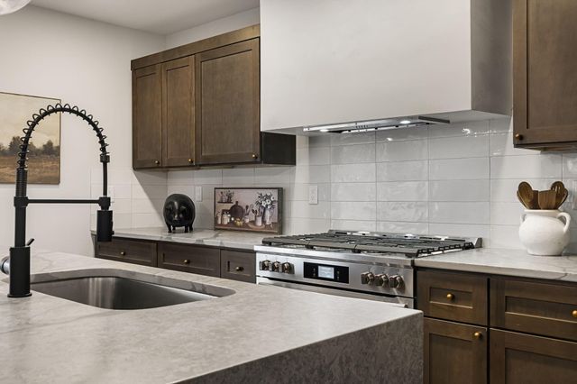 1119 Patricia Circle NW, Corrales, NM 87048